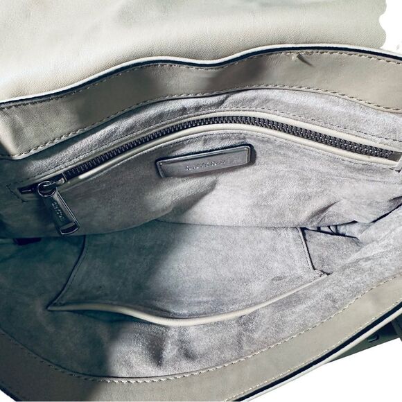 Gryson Thick Glove Leather Crossbody Bag Satchel Taupe - Picture 3 of 6